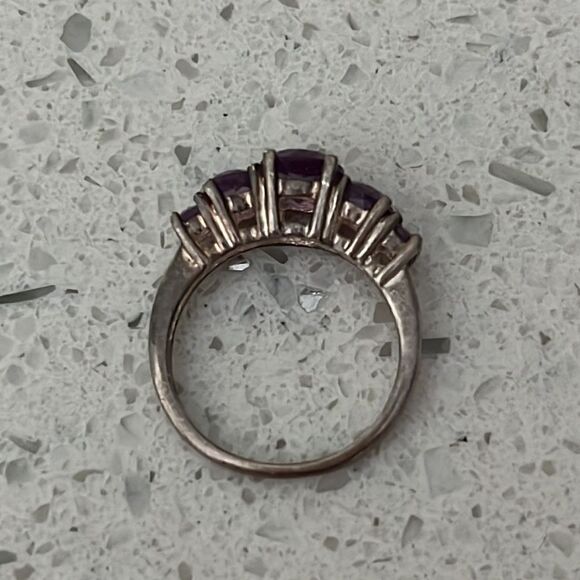 Amethyst Sterling 9.25 Vintage 5 Stone Ring Beautiful Round Cut - Picture 5 of 8